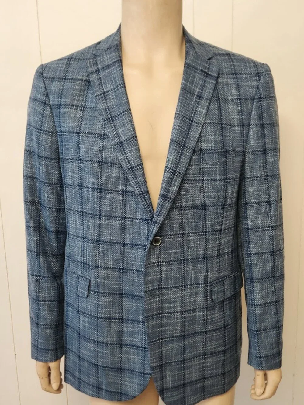 blue plaid sport coat 42R men's Tom James two button jacket
